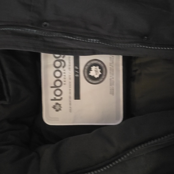 Toboggan Winter Jacket - Picture 4 of 5